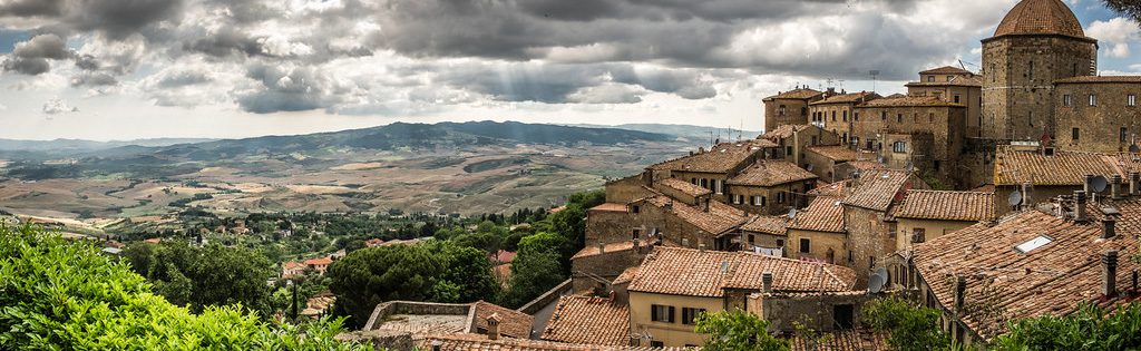 Volterra, San Gimignano e piccoli borghi Bacci Travel